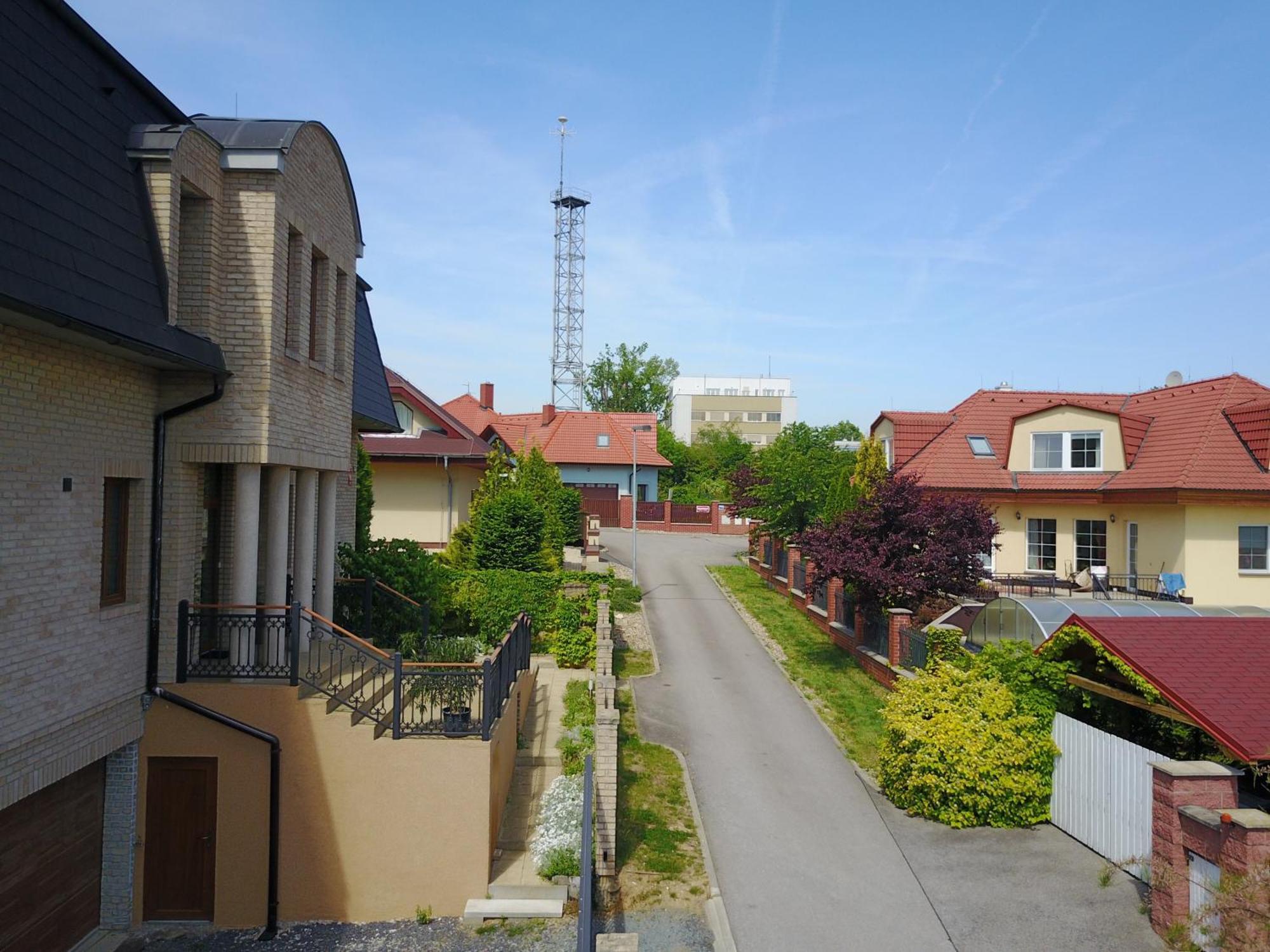 Villa Homestay Nad Helmrovkou Prague Extérieur photo