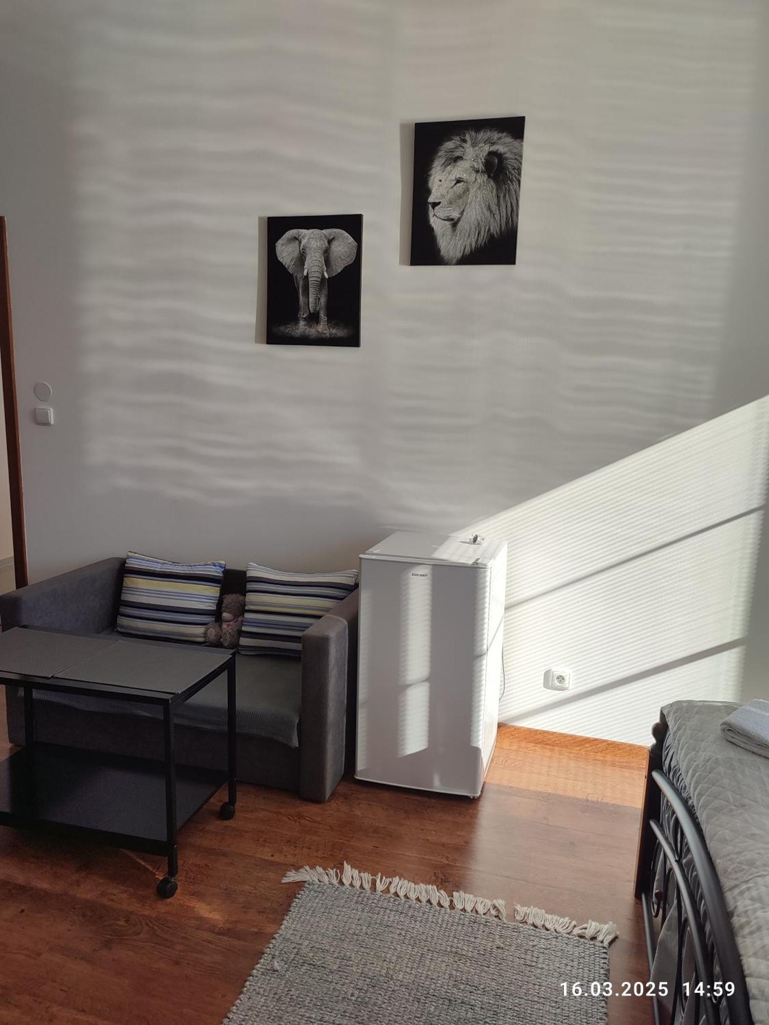 Villa Homestay Nad Helmrovkou Prague Extérieur photo